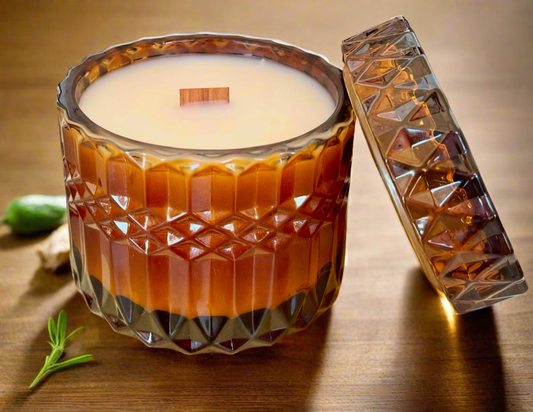 7oz Golden Glow Crystal Candle (Harvest & Hearth)