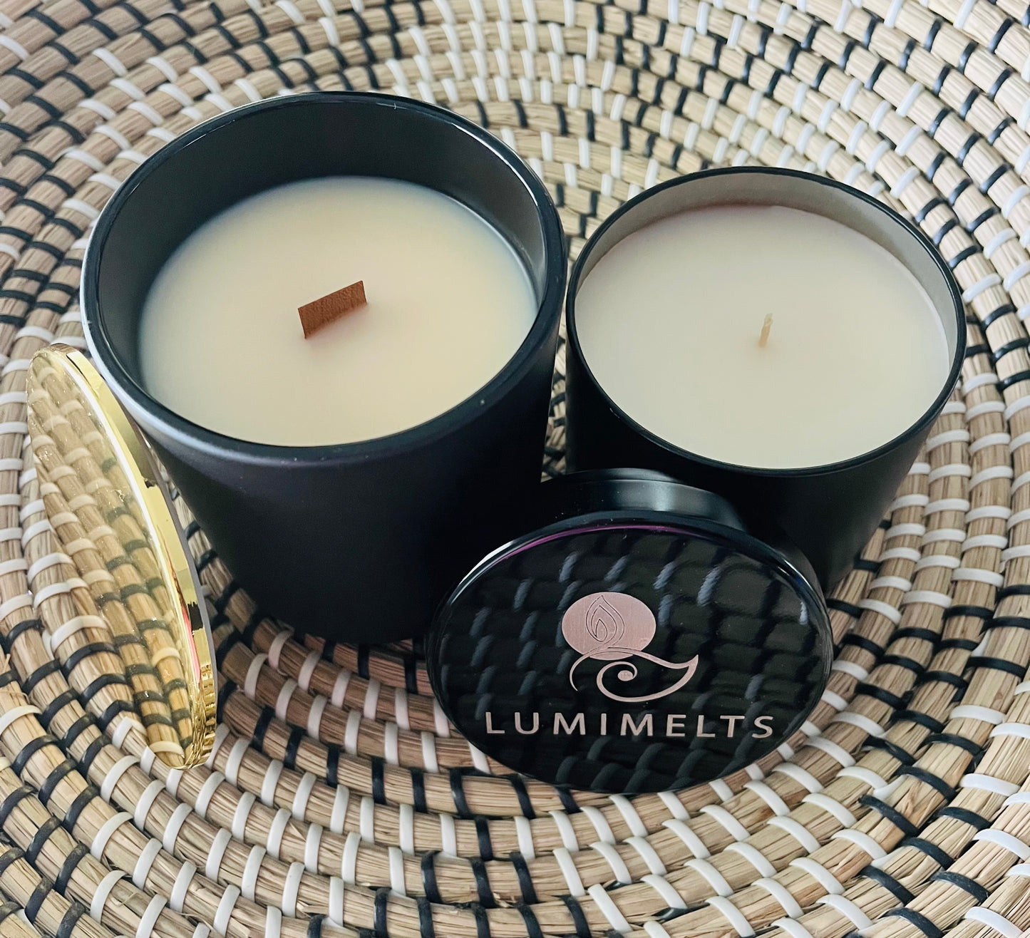 Smoldering Pear 12oz Matte Black Glass Candle